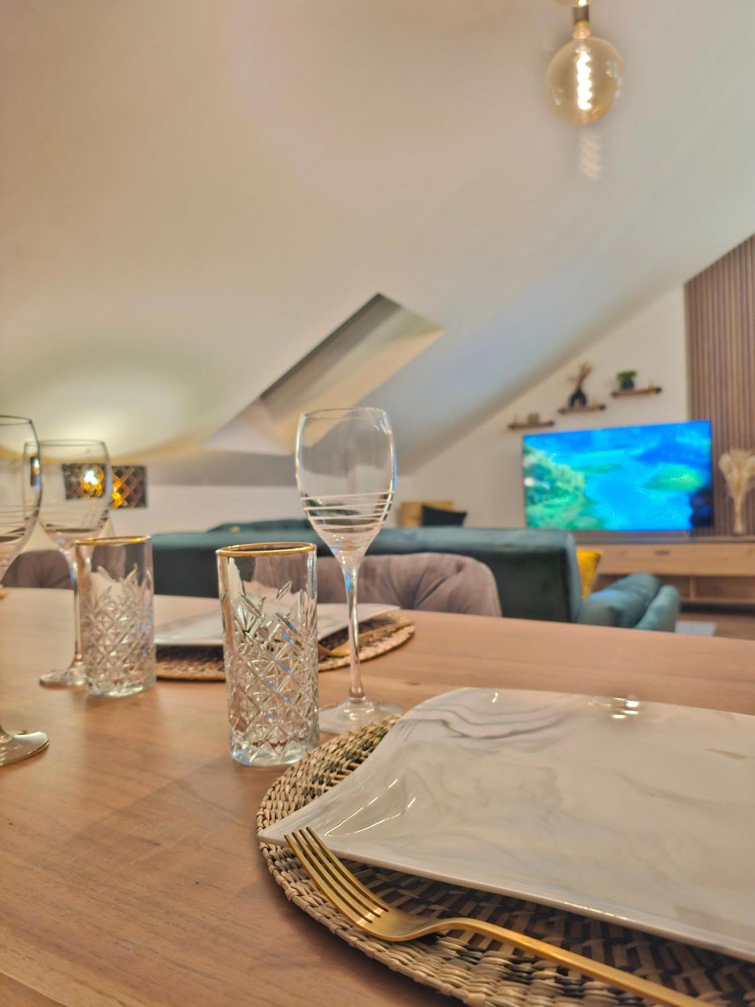 Apartament Design-Penthouse I 90Qm I Europapark 20 Min I Boxspring I Nespresso I Parking Lahr  Zewnętrze zdjęcie
